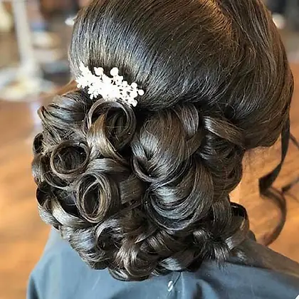 Recogido de novia con tocado